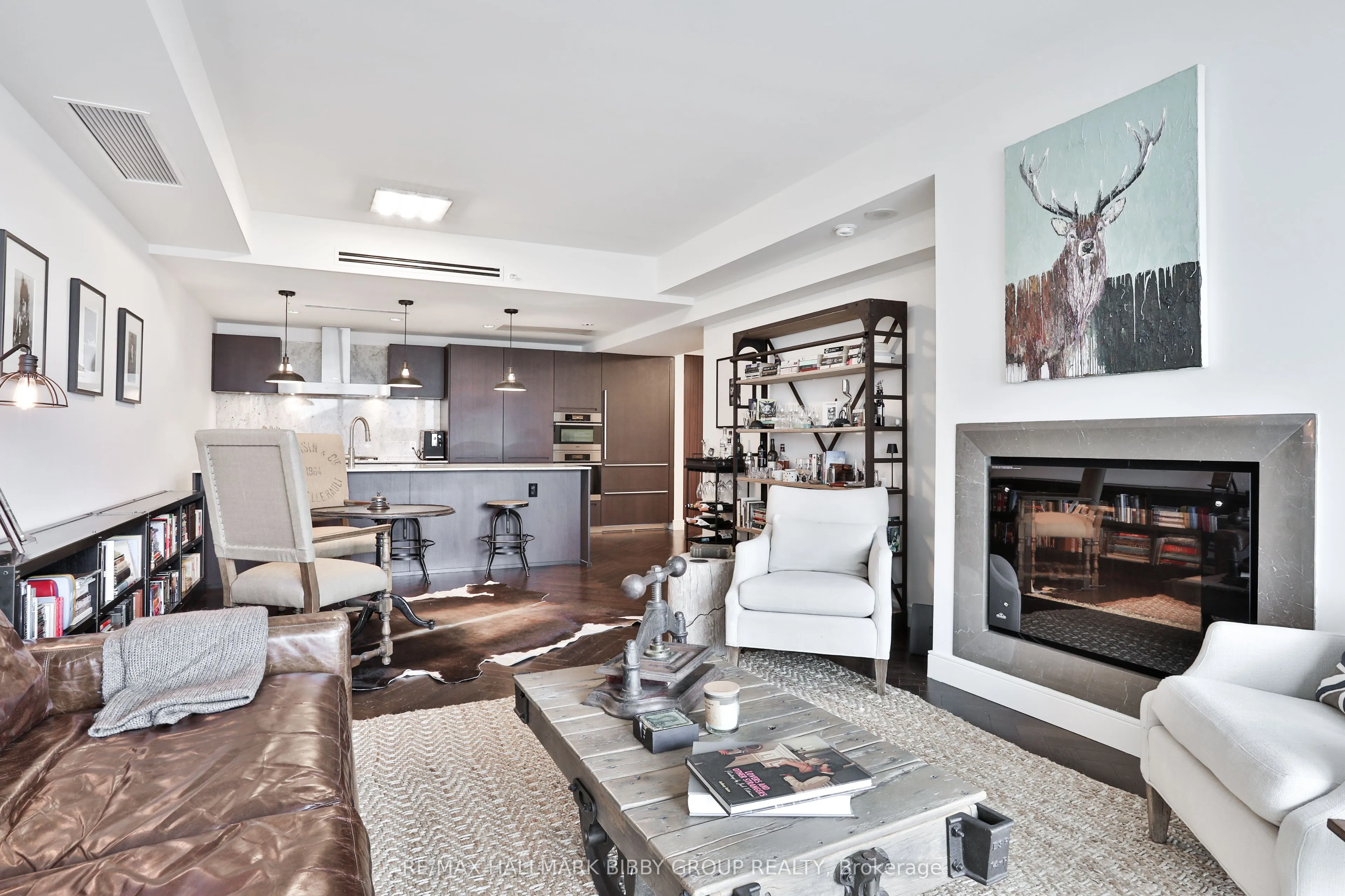180 University Avenue, #4707