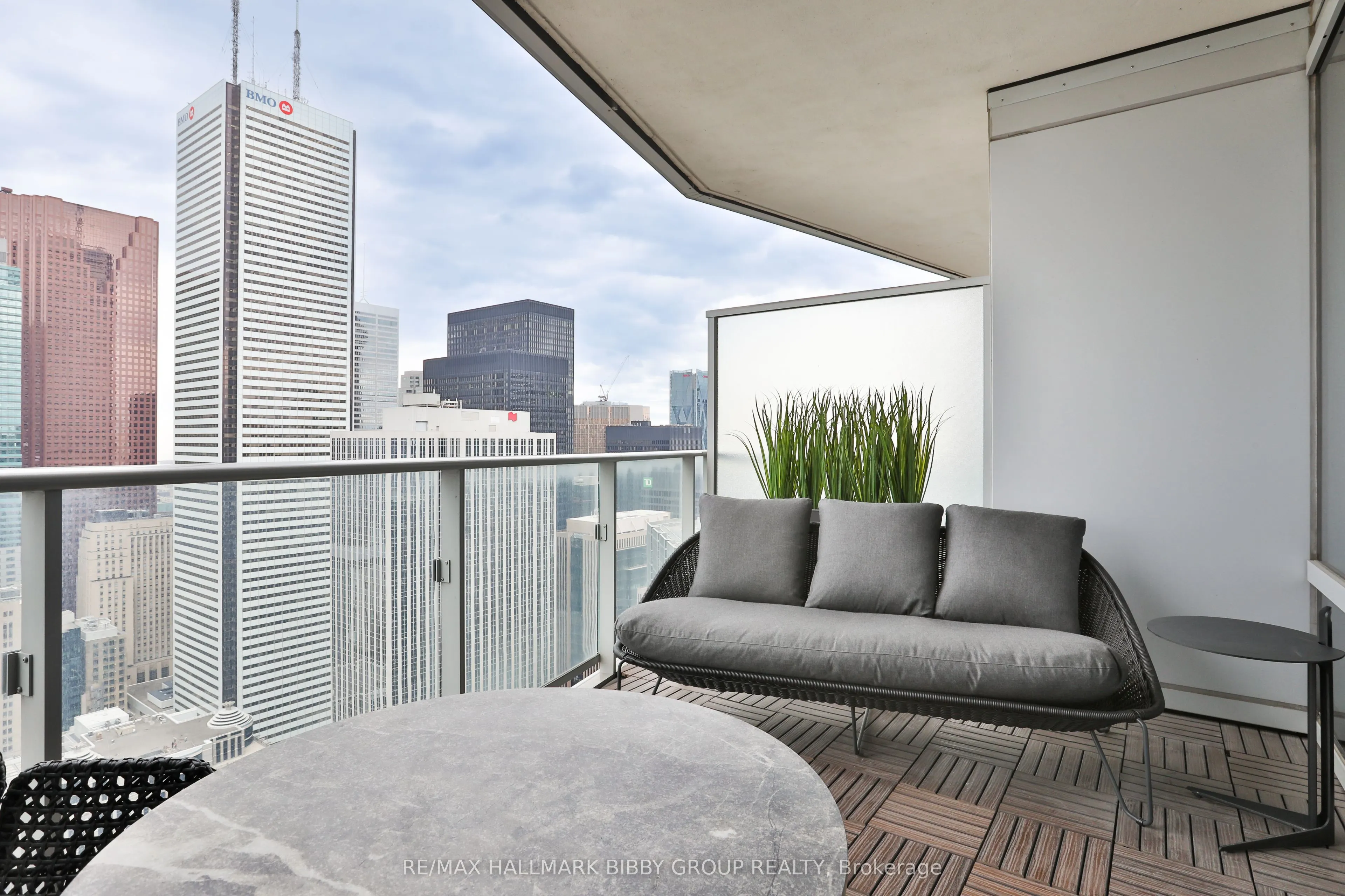 180 University Avenue, #4707
