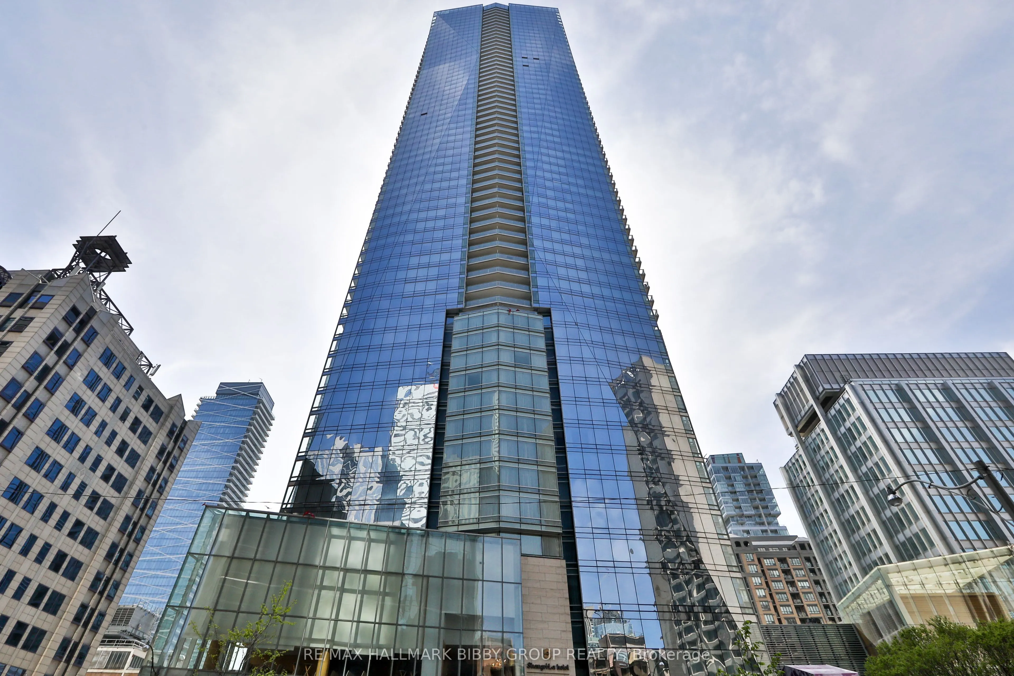180 University Avenue, #4707