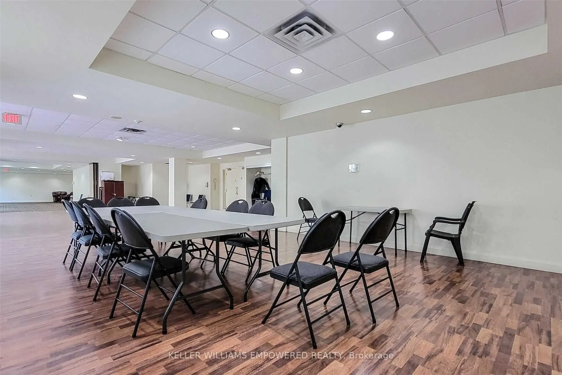 650 Lawrence Avenue W, #915