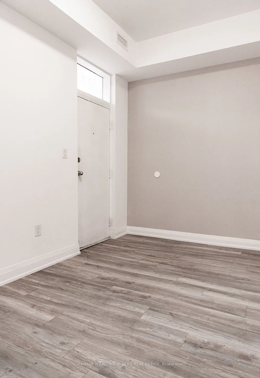 213 Jarvis Street, #6