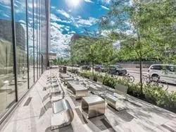 832 Bay Street, #907