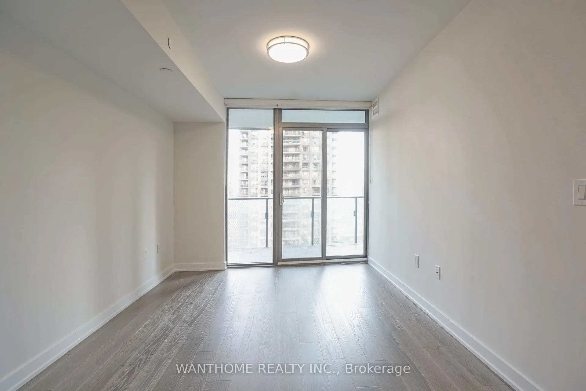 11 Wellesley Street W, #1607