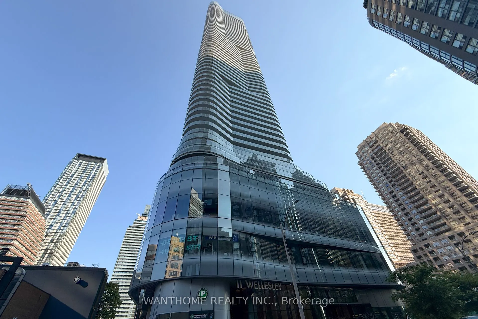 11 Wellesley Street W, #1607