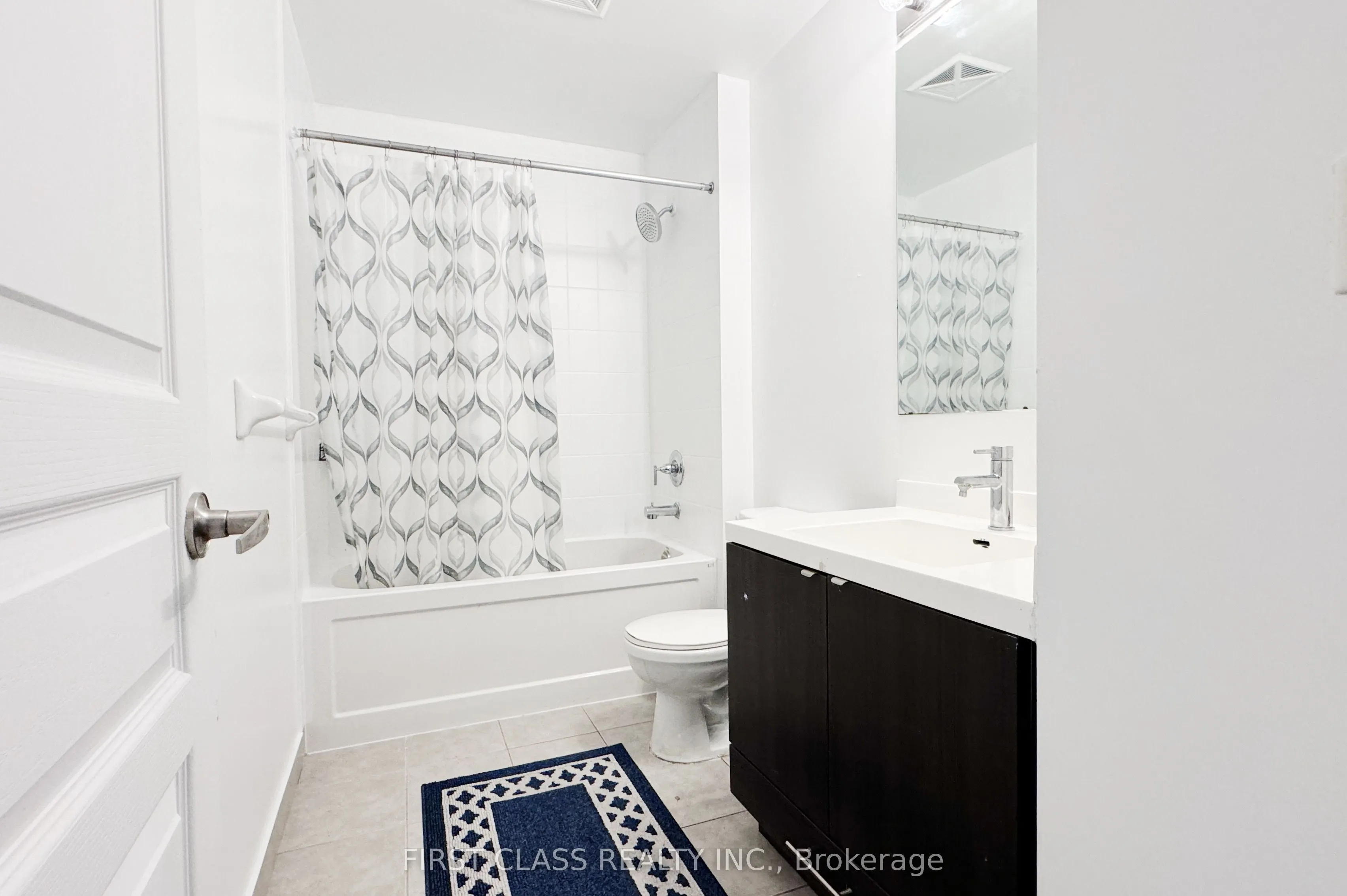 352 Front Street W, #1217