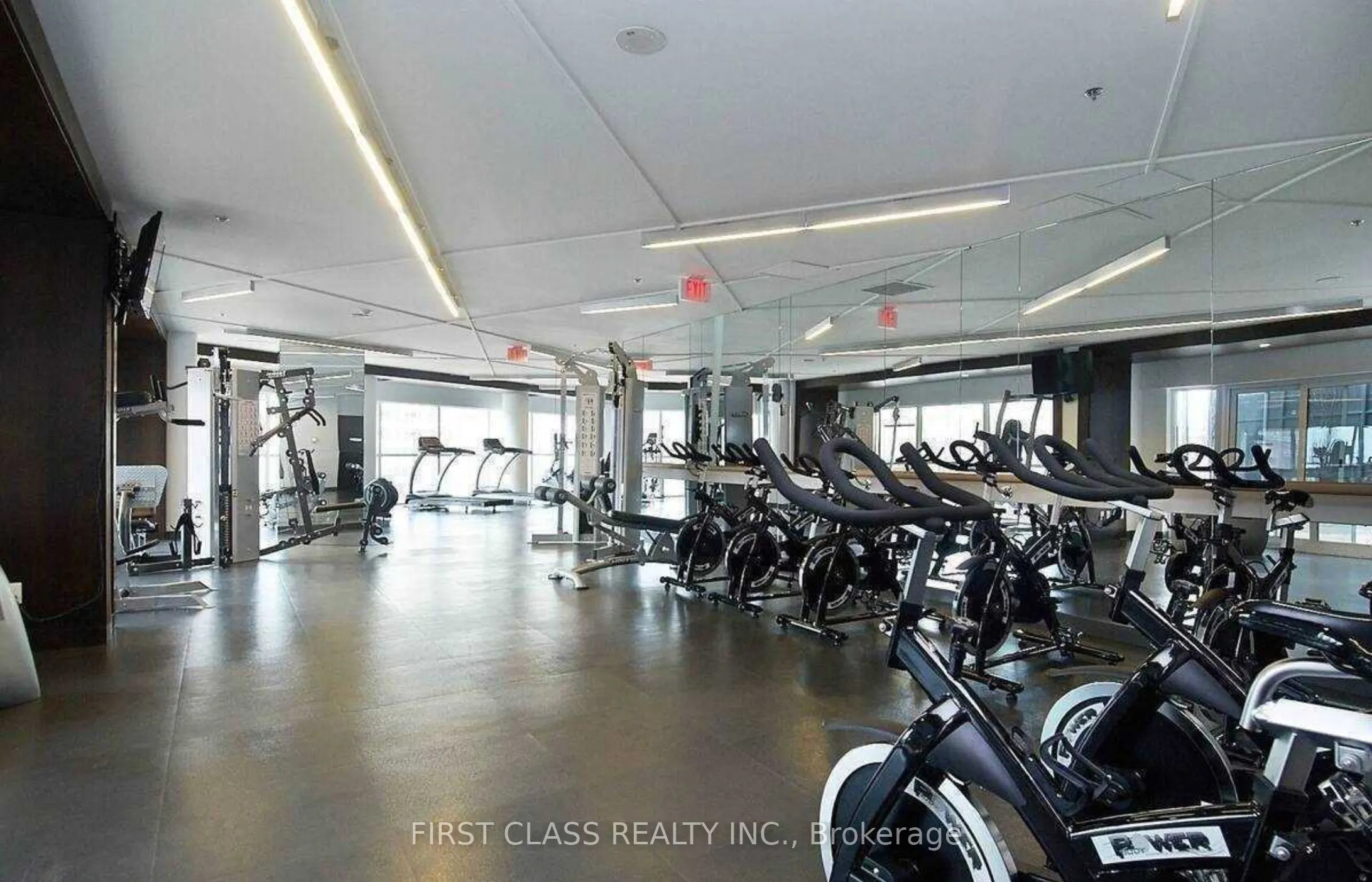 352 Front Street W, #1217