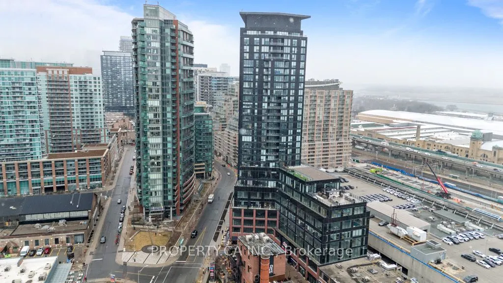 135 East Liberty Street, #1003
