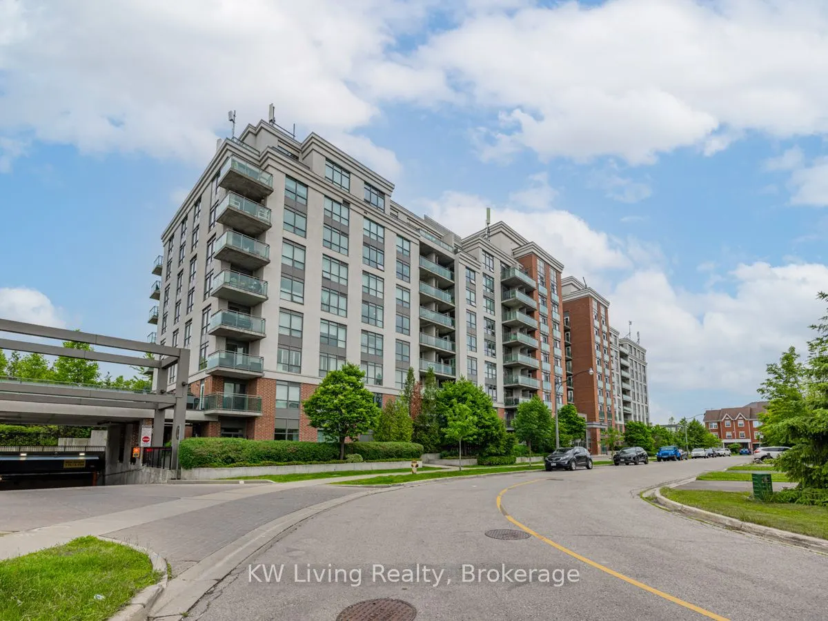 120 Dallimore Circle, #819