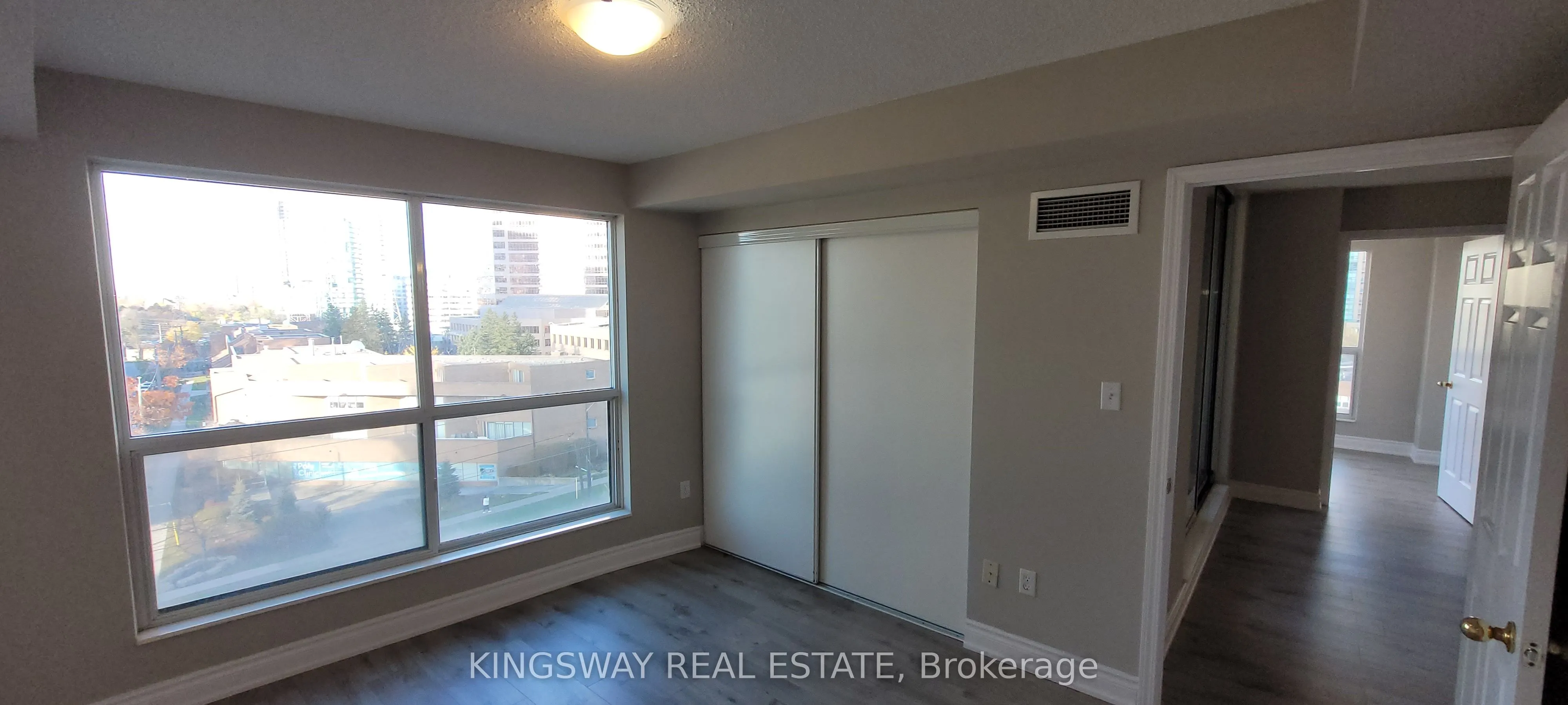 7 Lorraine Drive, #812