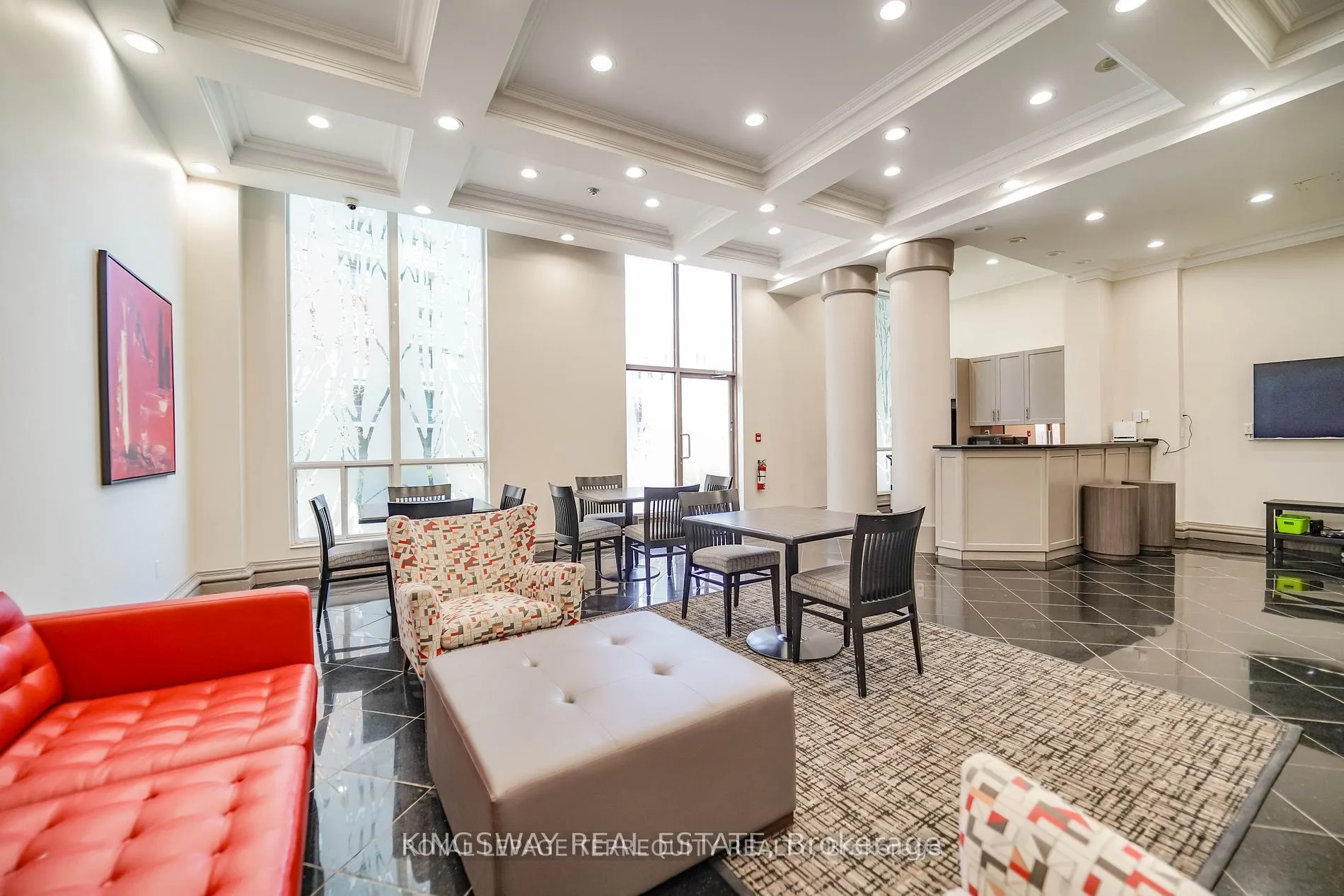 7 Lorraine Drive, #812