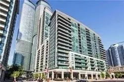 25 Lower Simcoe Street, #325