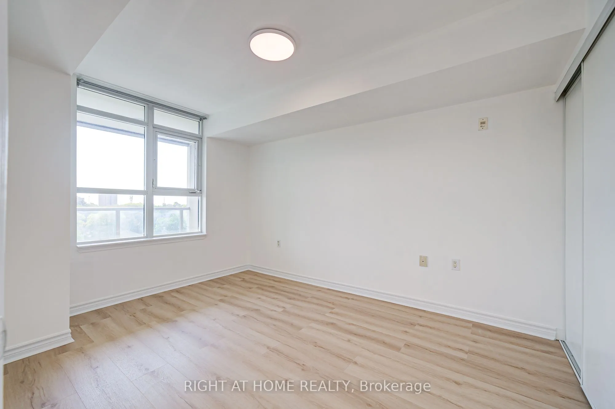 3840 Bathurst Street, #609