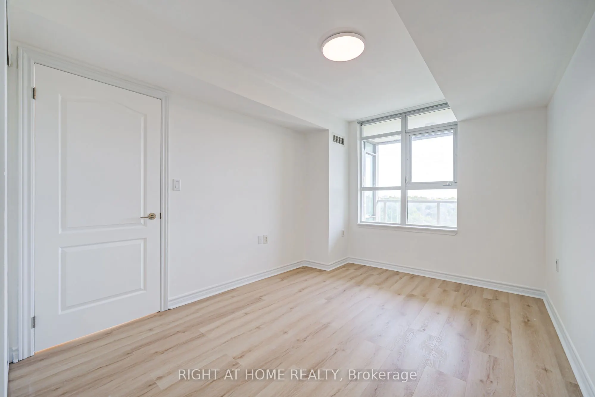 3840 Bathurst Street, #609