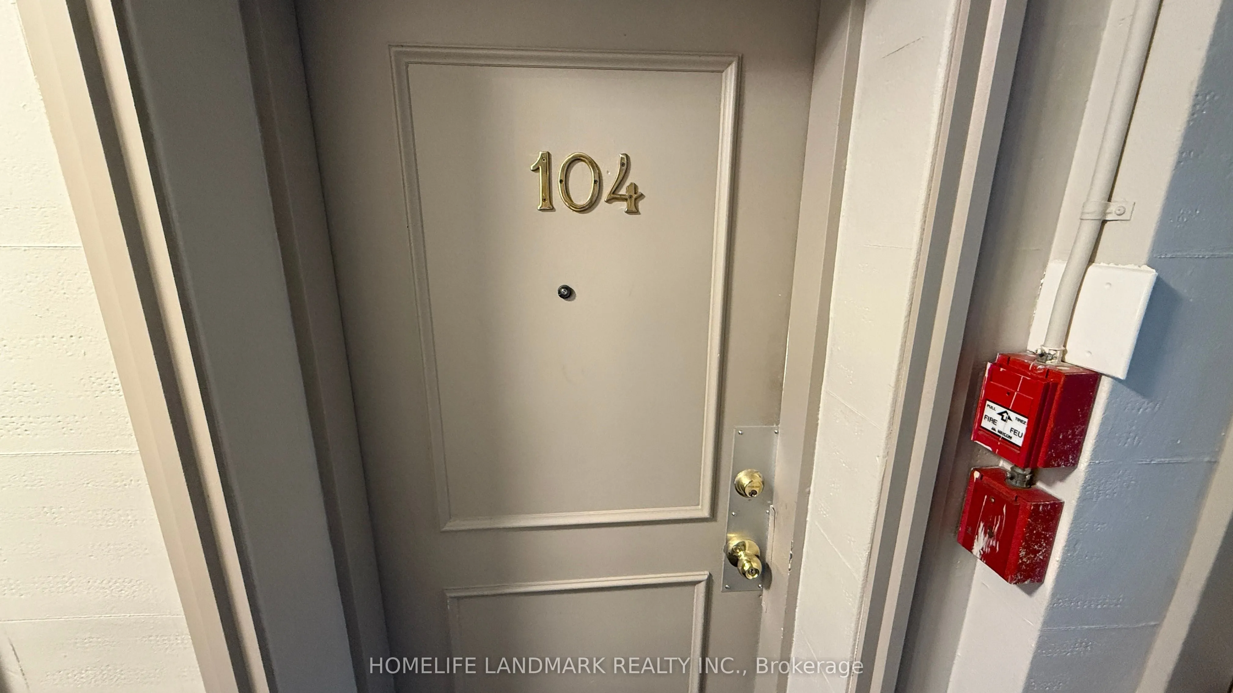 676 Mount Pleasant Road, #104