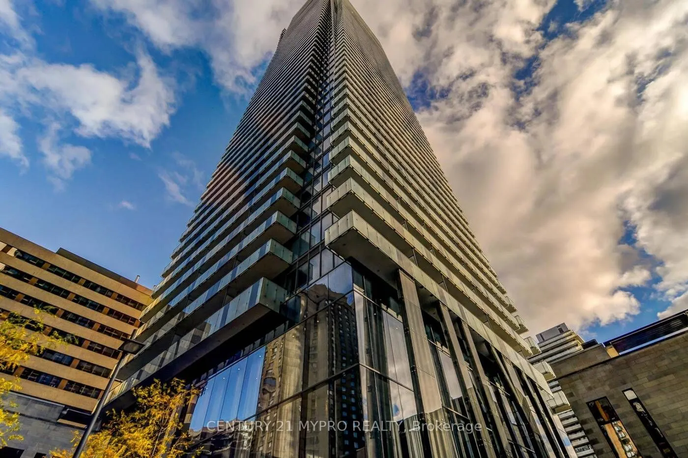 1080 Bay Street, #3004