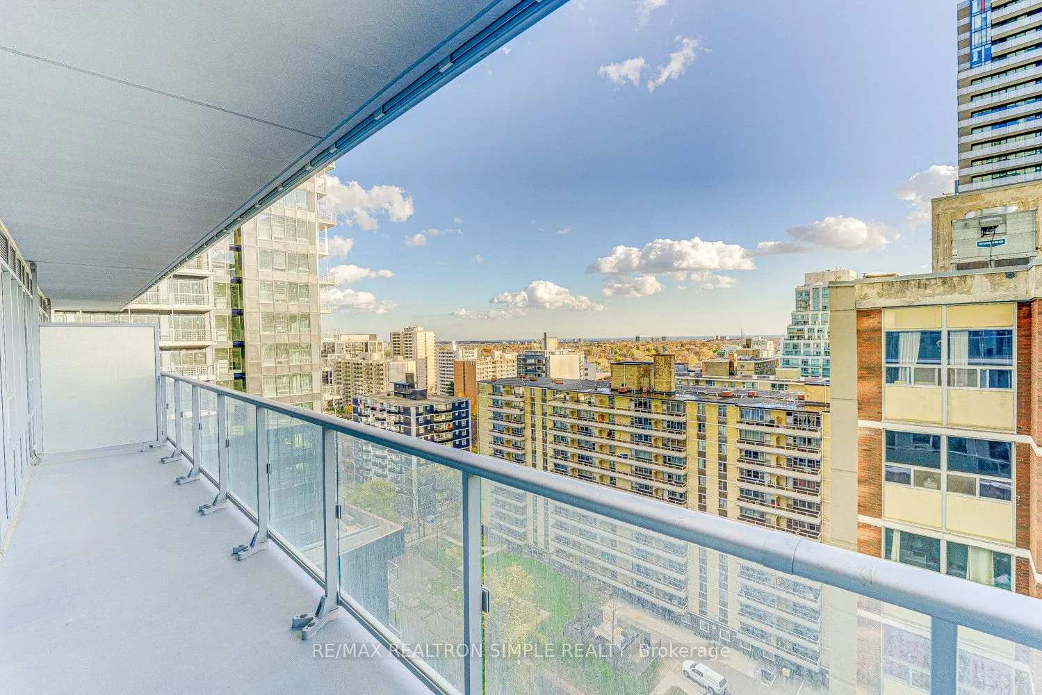 195 Redpath Avenue, #1606