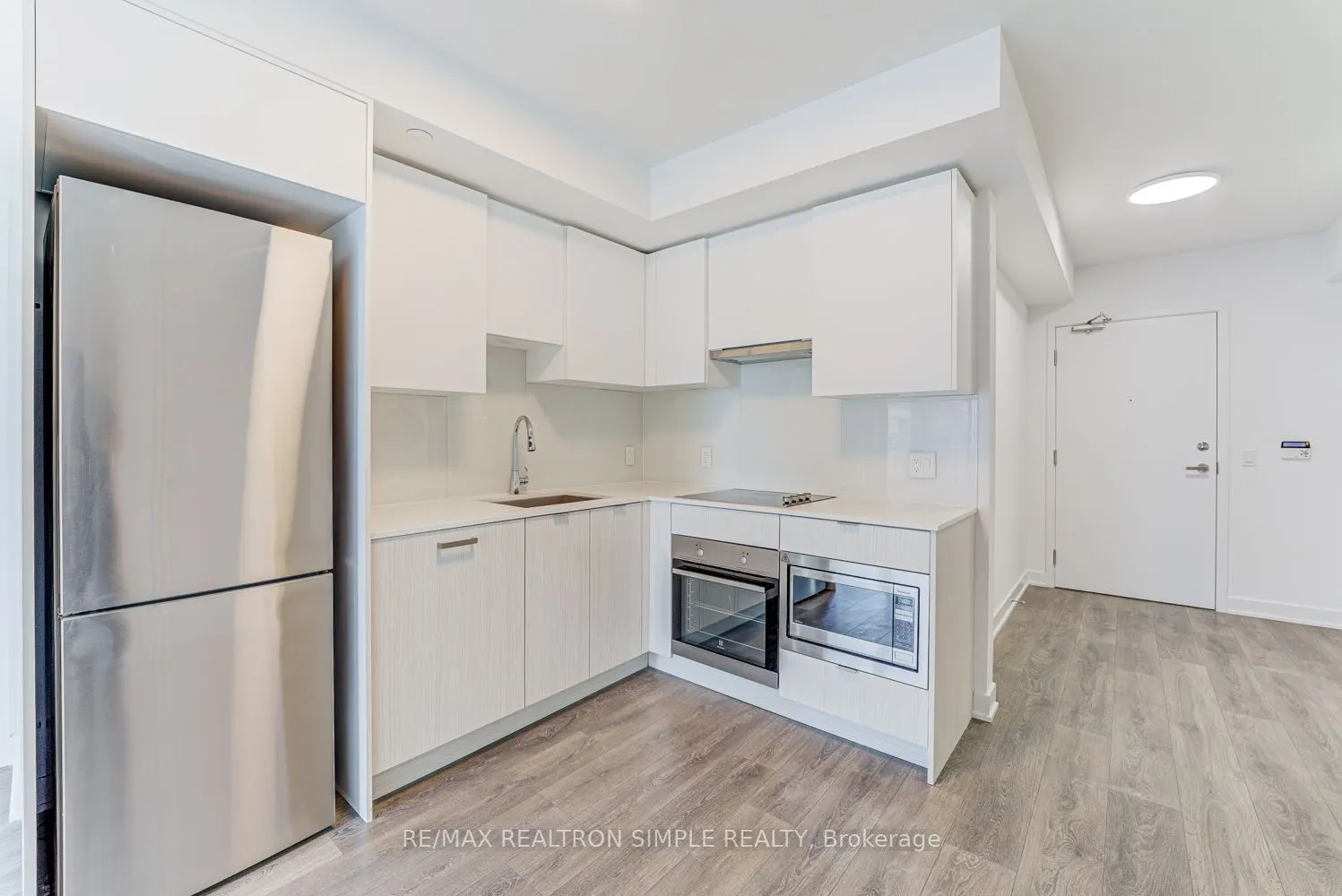 195 Redpath Avenue, #1606