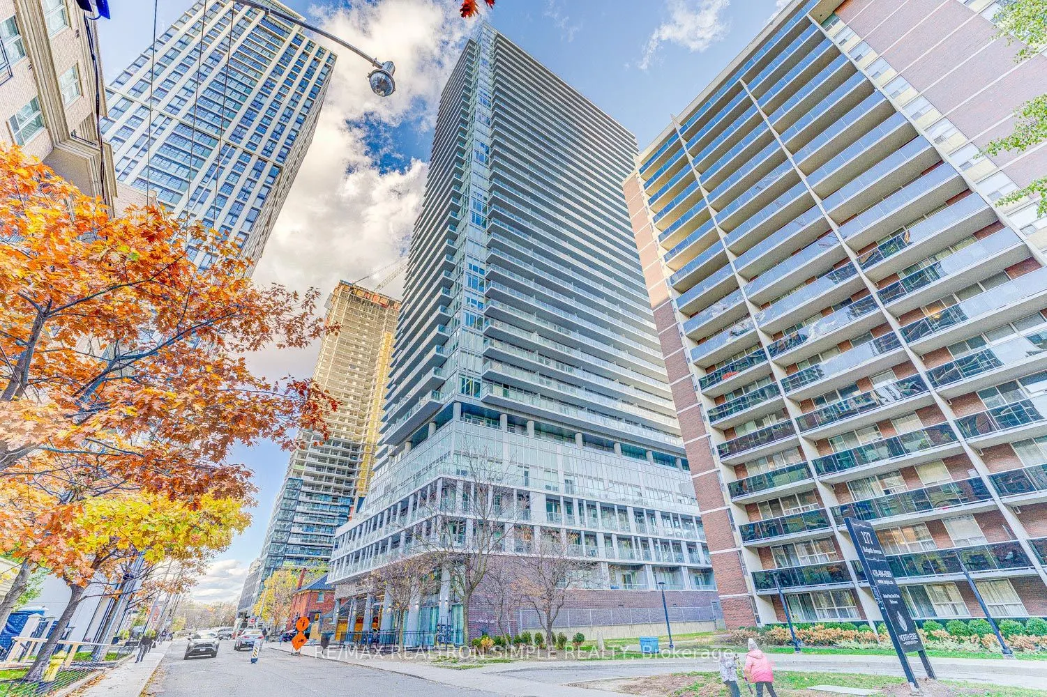 195 Redpath Avenue, #1606