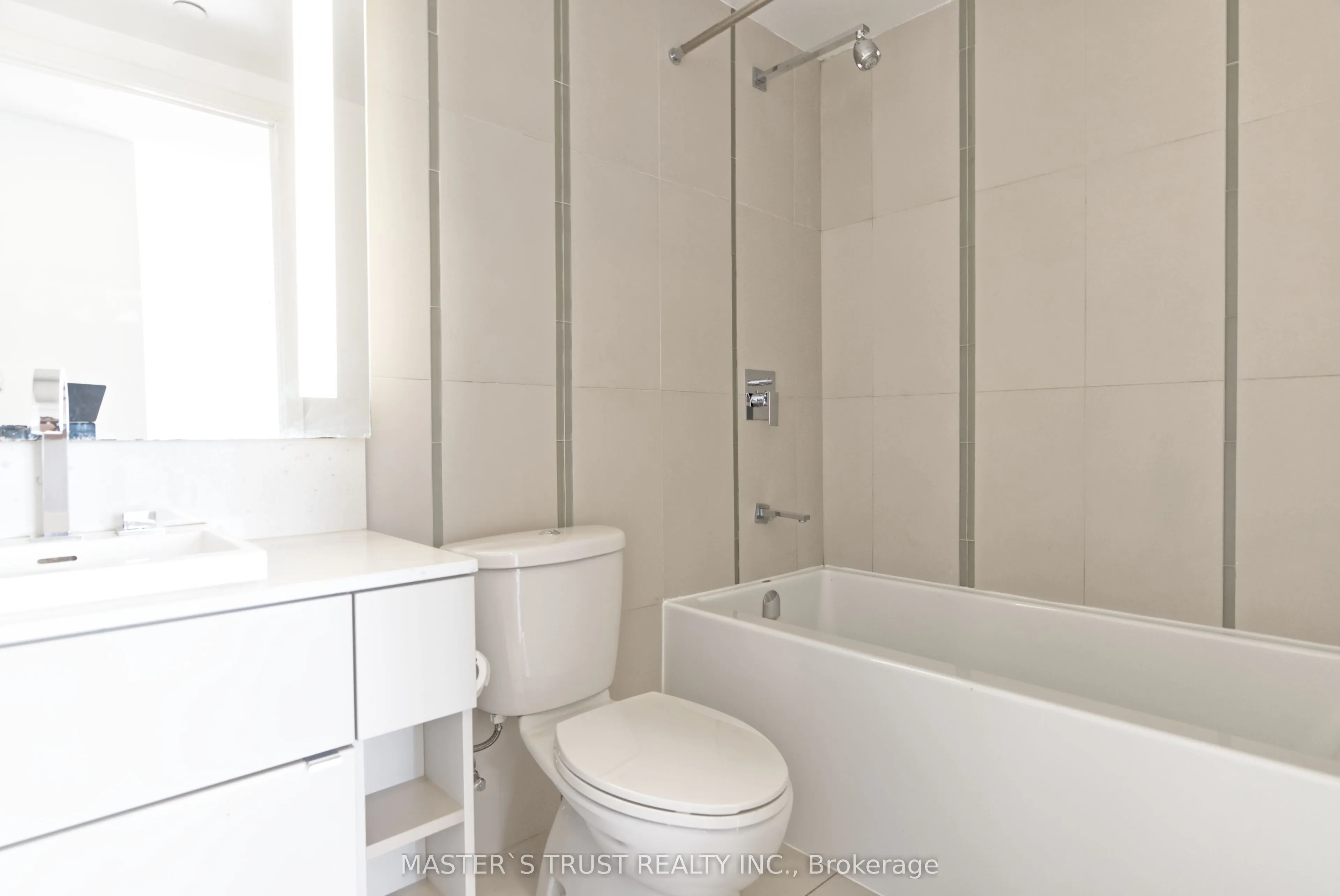 101 Peter Street, #2511