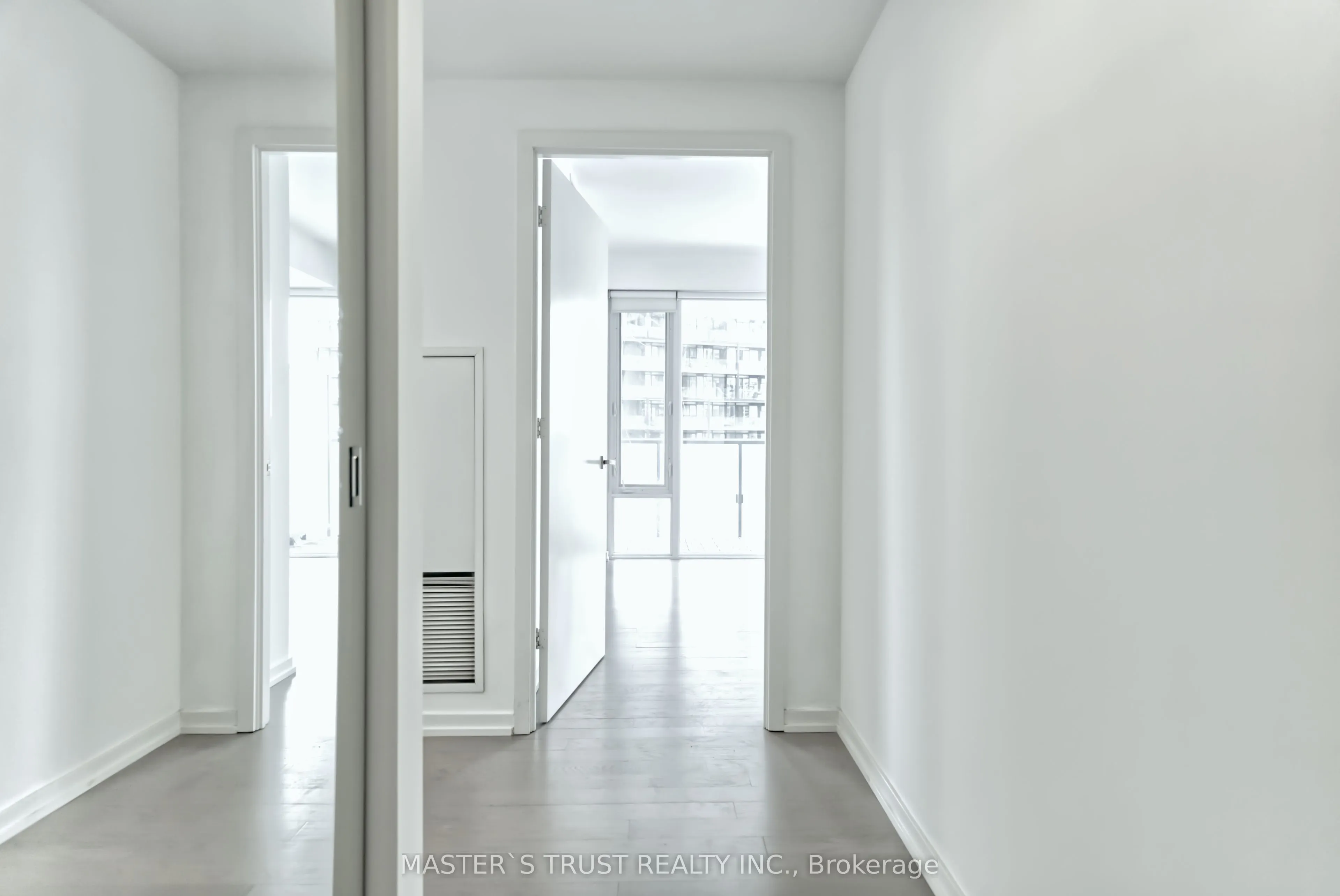 101 Peter Street, #2511