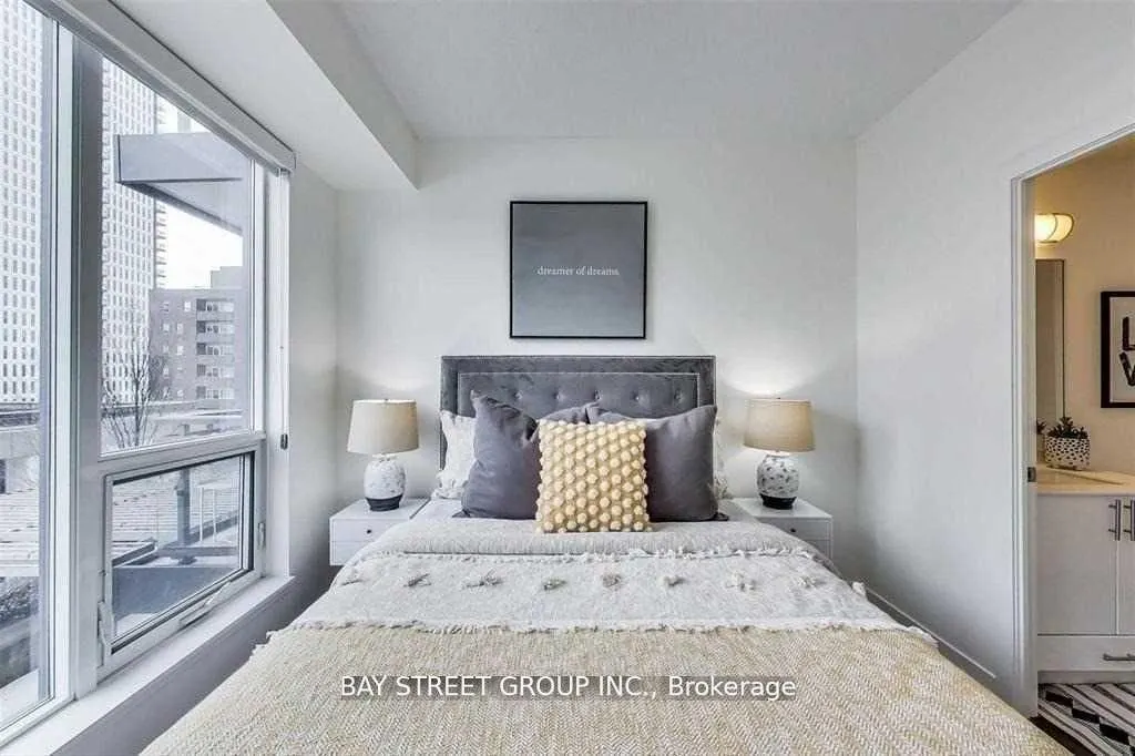 225 Sackville Street, #510
