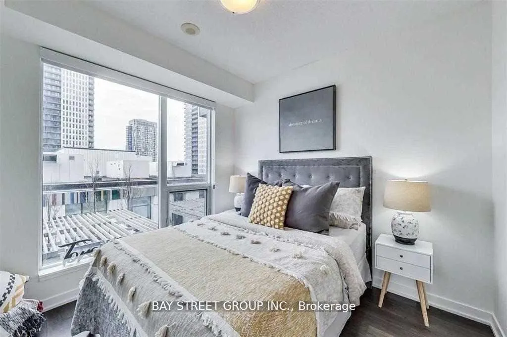 225 Sackville Street, #510