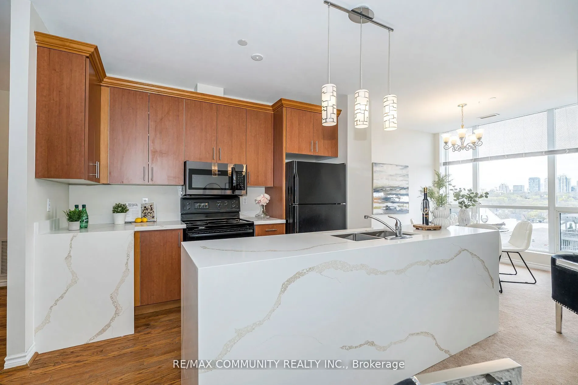 980 Yonge Street, #1007