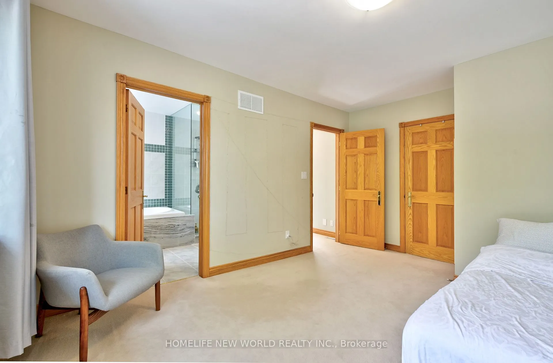 7 Sulgrave Crescent