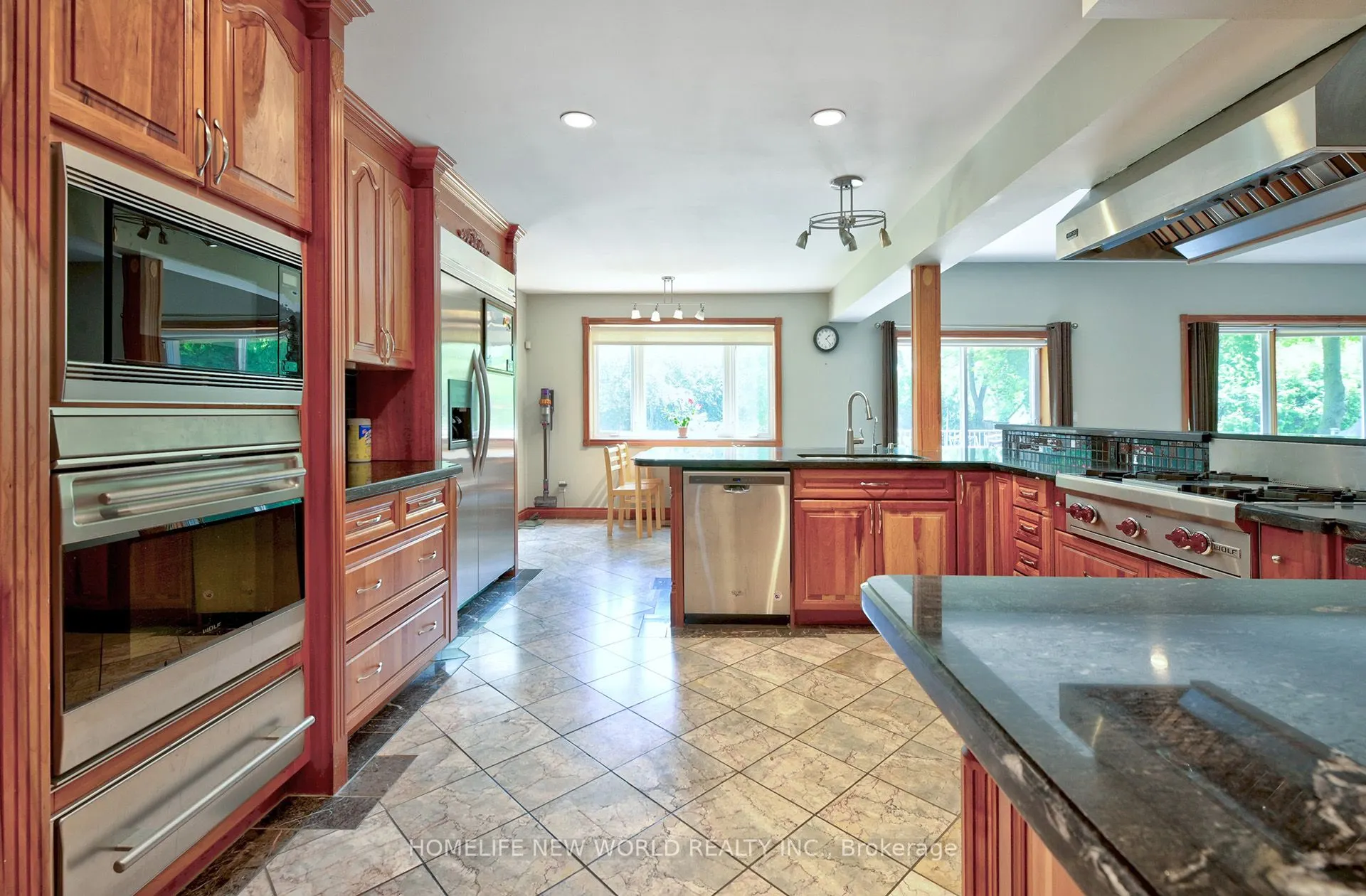 7 Sulgrave Crescent