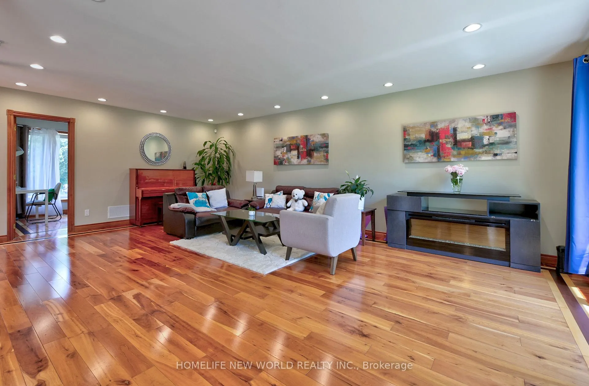 7 Sulgrave Crescent