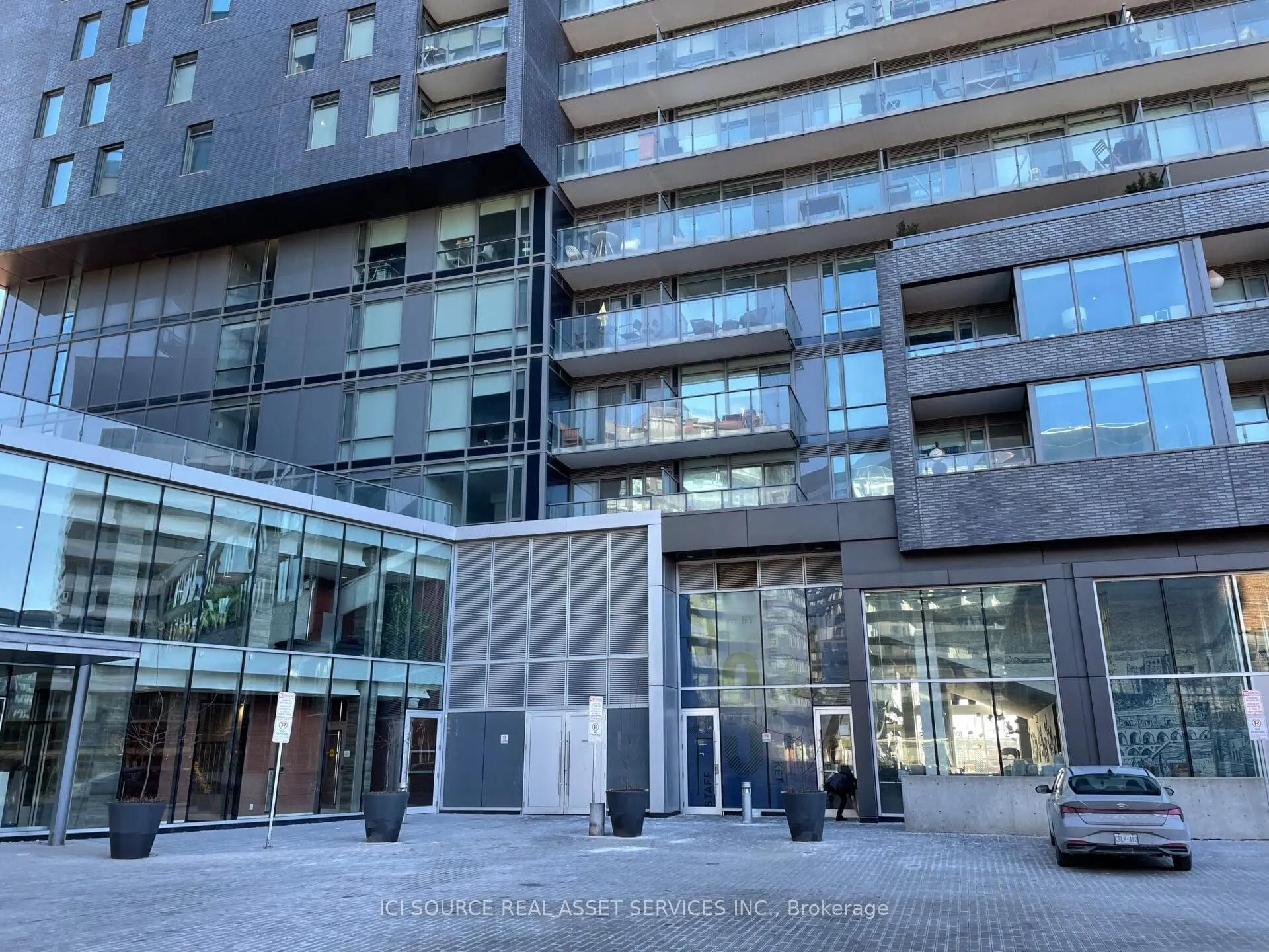 120 Bayview Avenue, #N222