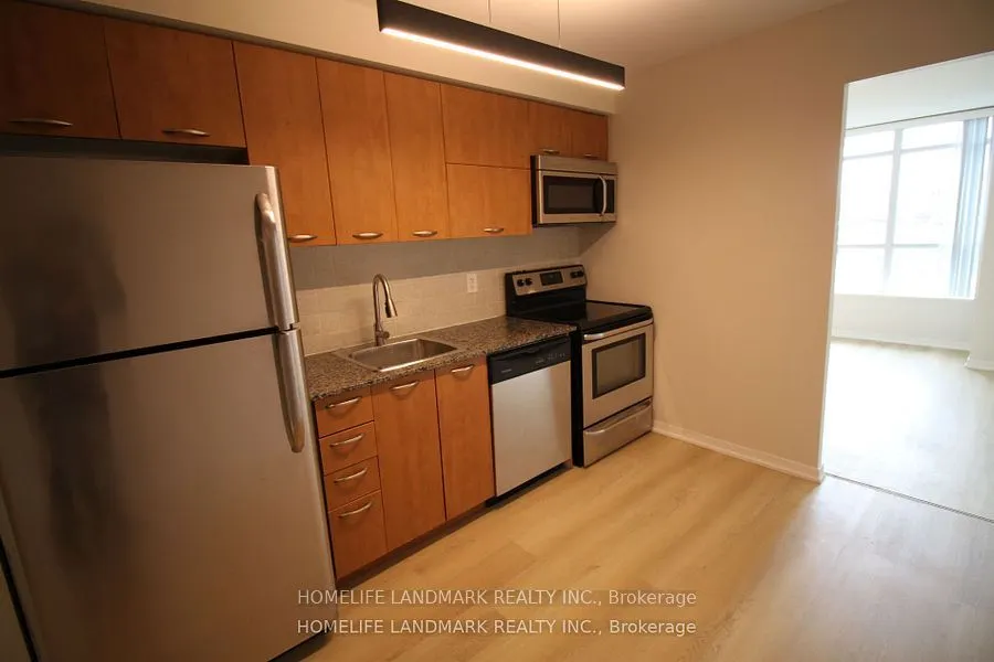 38 Joe Shuster Way, #613