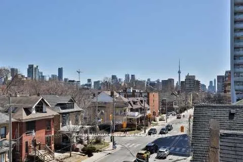 126 Spadina Road, #4