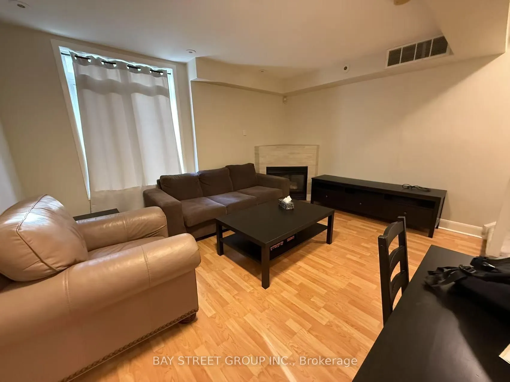 415 Jarvis Street, #400