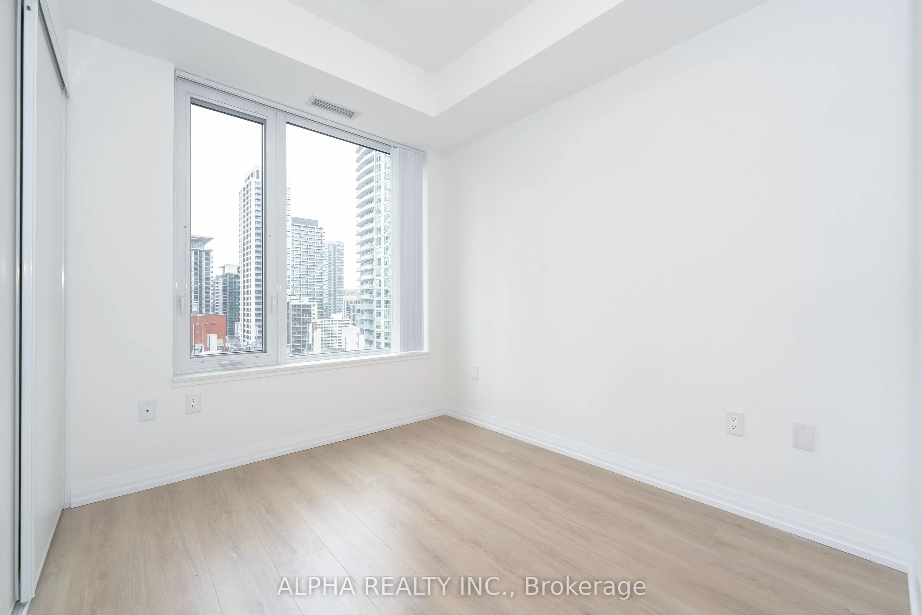 50 Dunfield Ave Avenue, #2017
