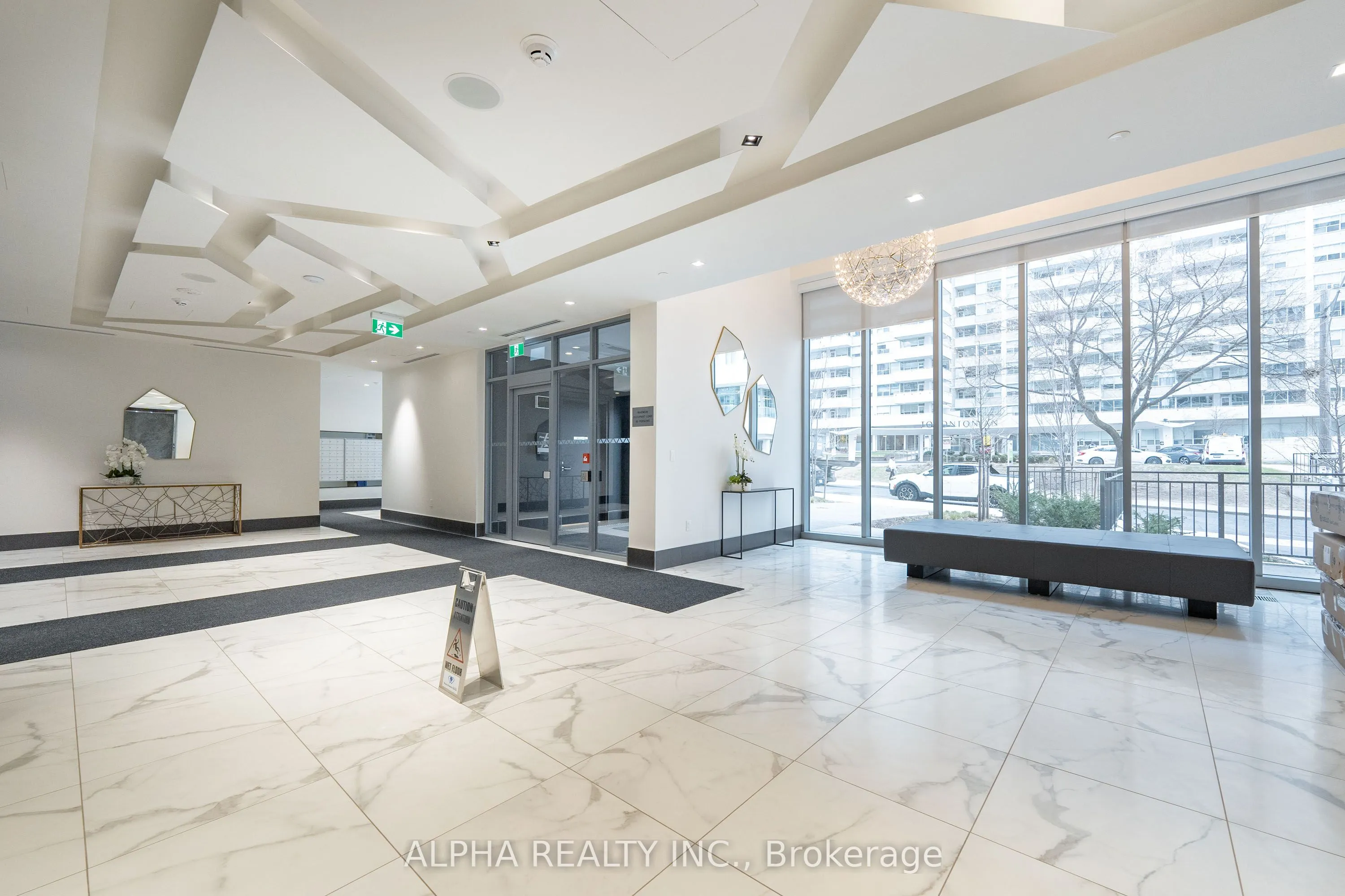 50 Dunfield Ave Avenue, #2017