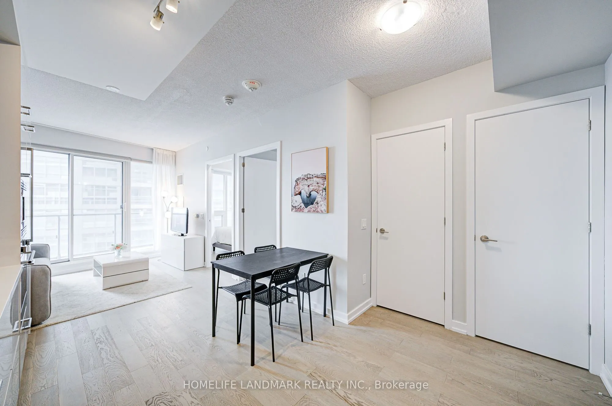 2221 Yonge Street, #2304