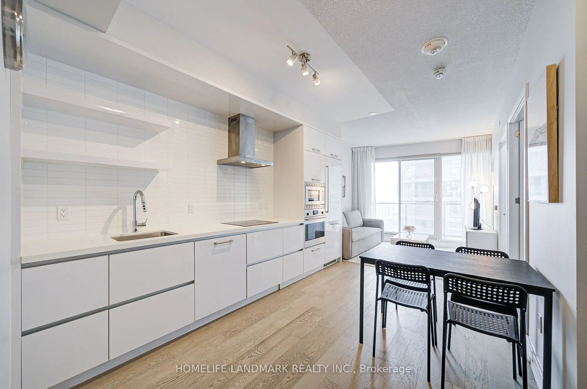 2221 Yonge Street, #2304