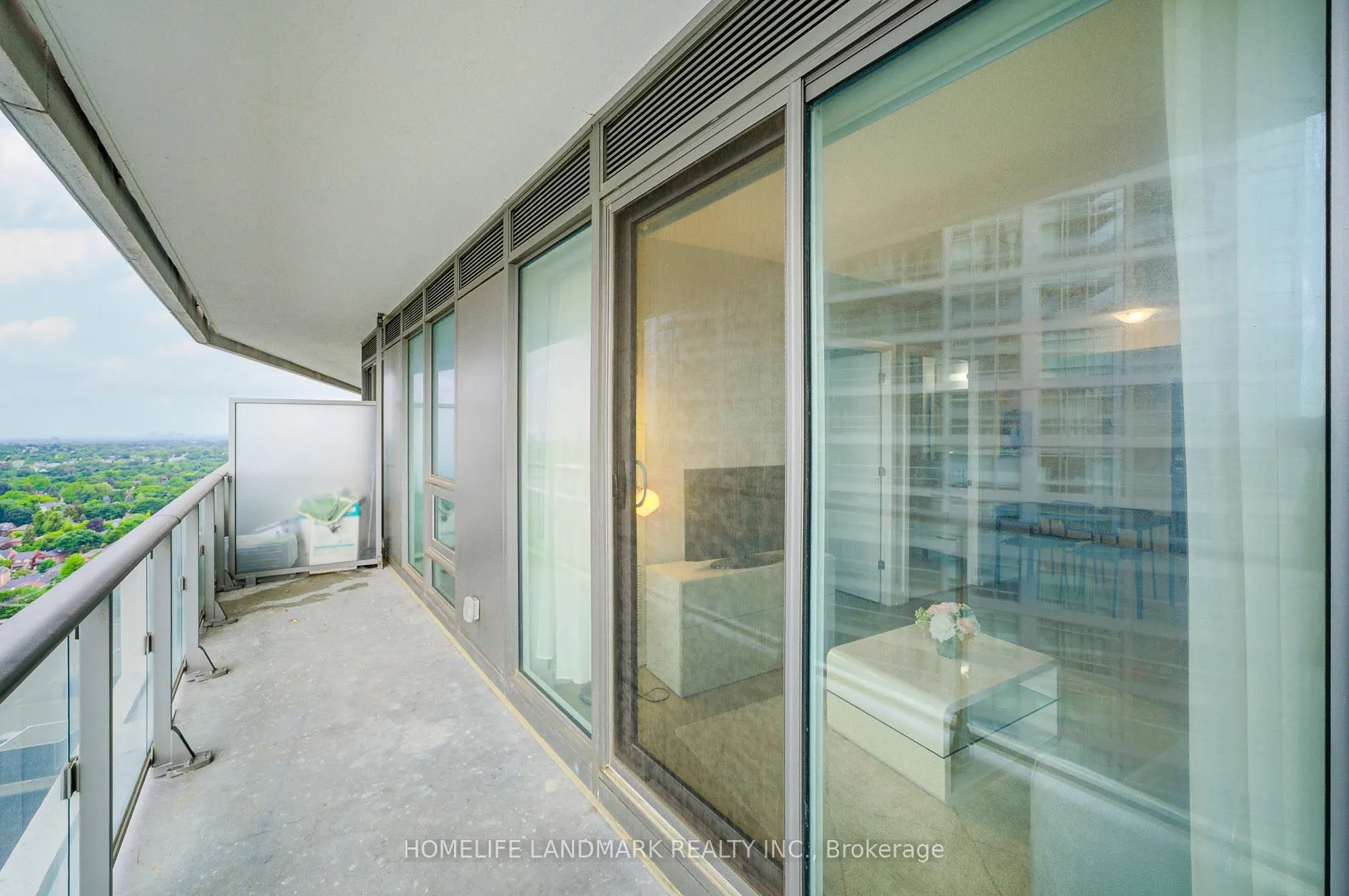 2221 Yonge Street, #2304