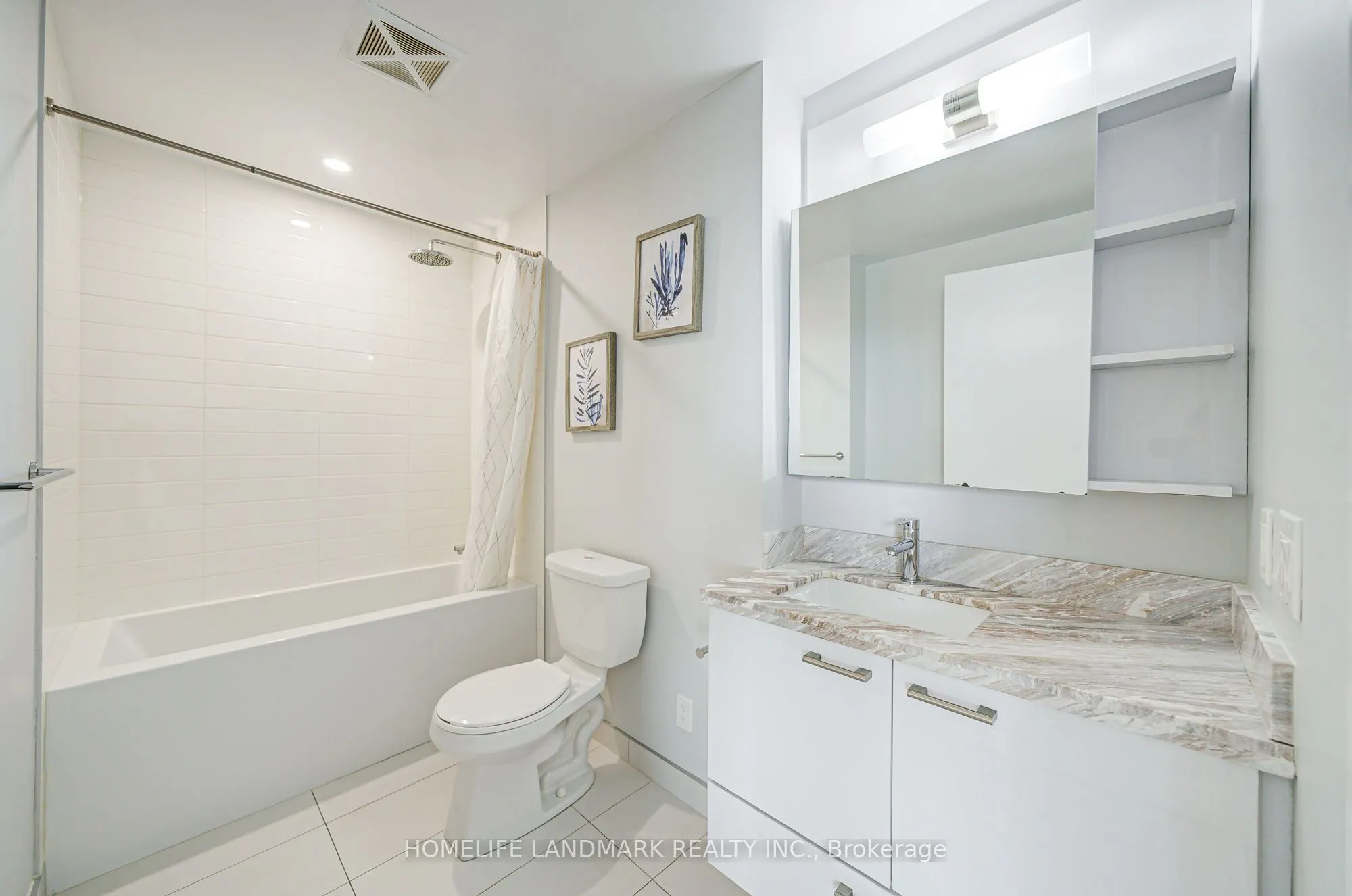2221 Yonge Street, #2304