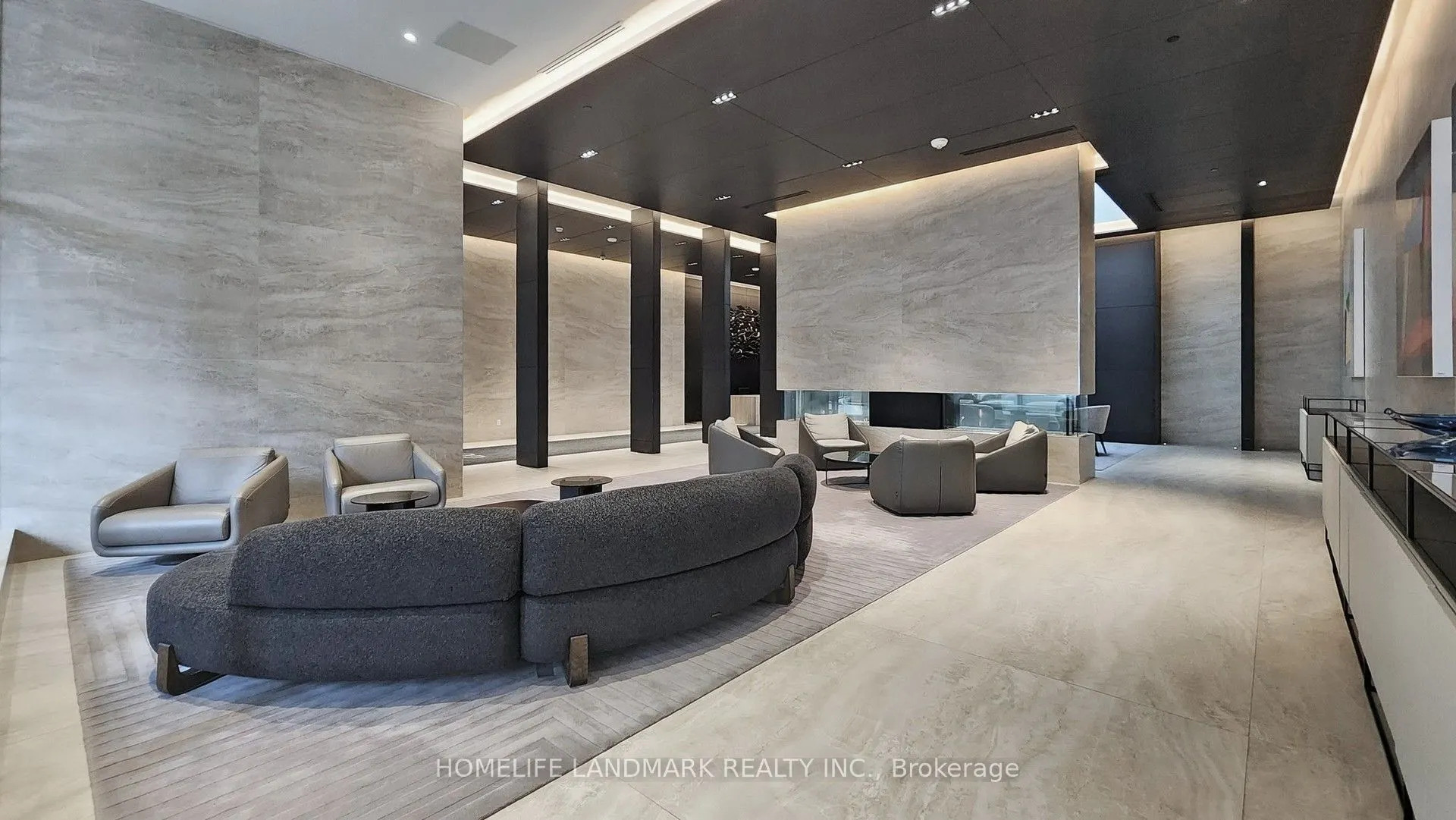 2221 Yonge Street, #2304