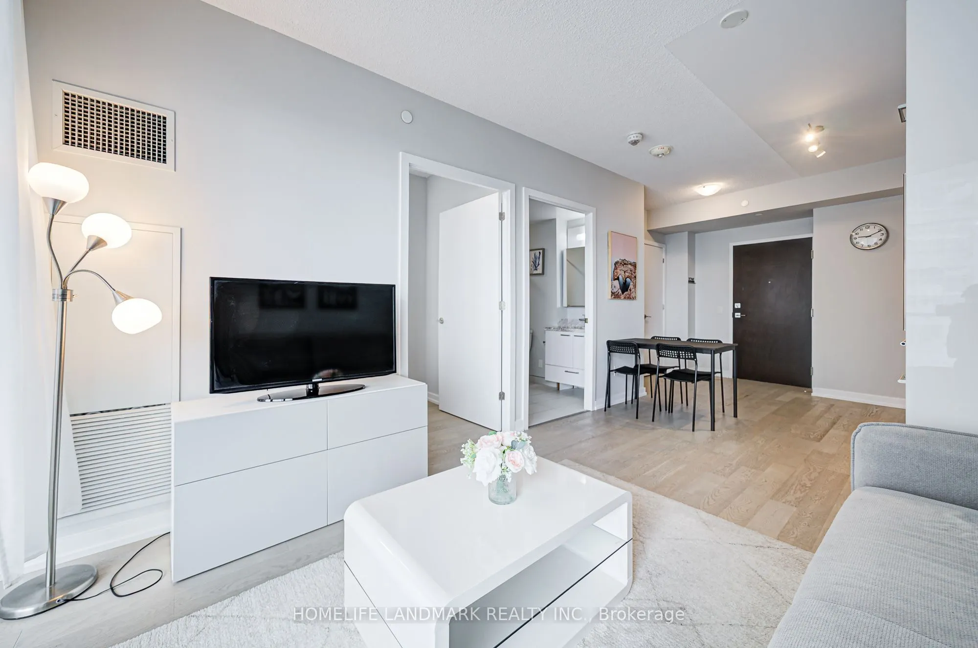 2221 Yonge Street, #2304