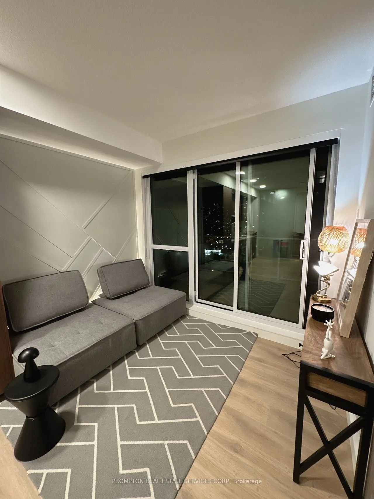 25 MCMAHON Drive, #1101
