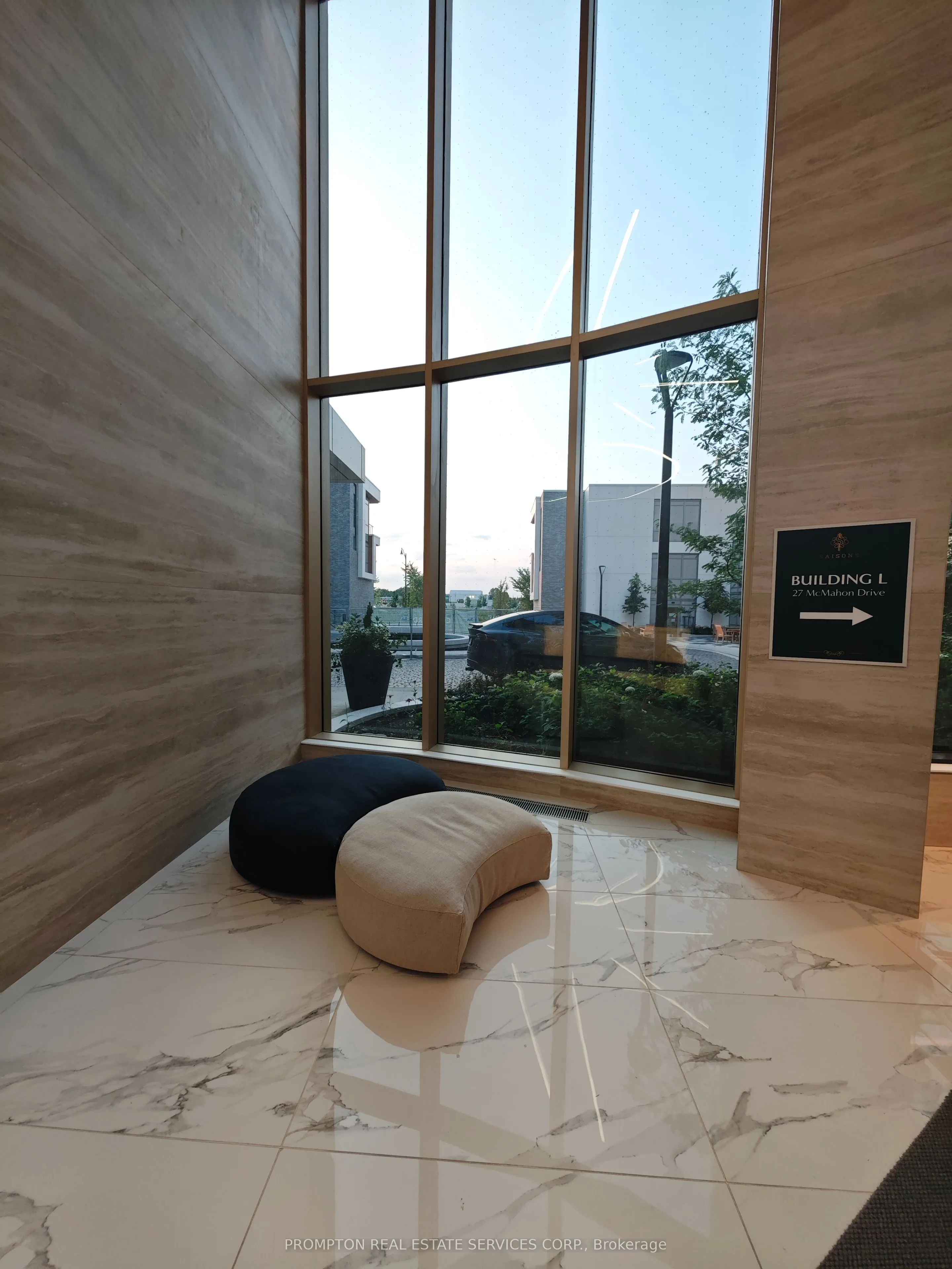 25 MCMAHON Drive, #1101