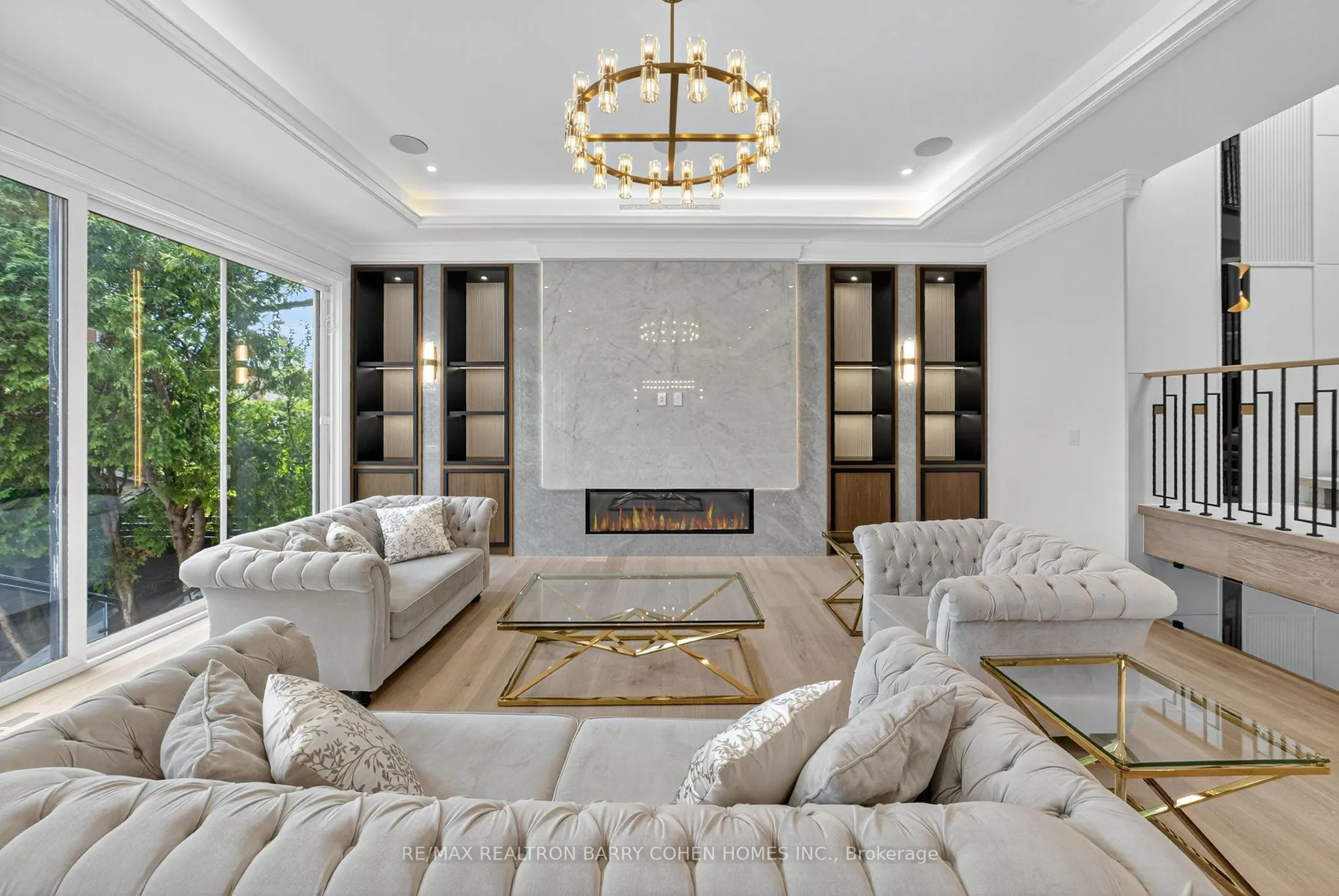 35 Foursome Crescent