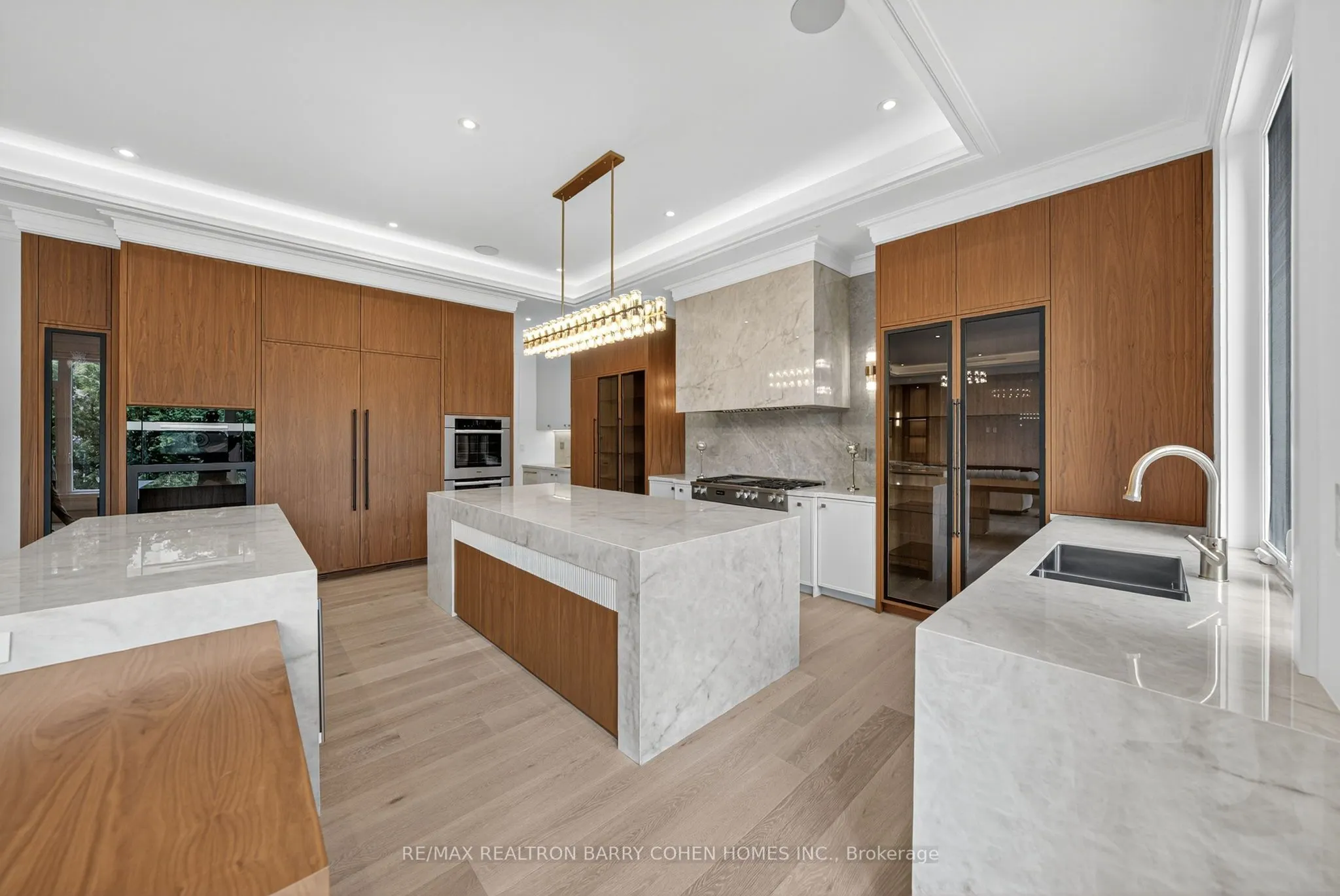 35 Foursome Crescent