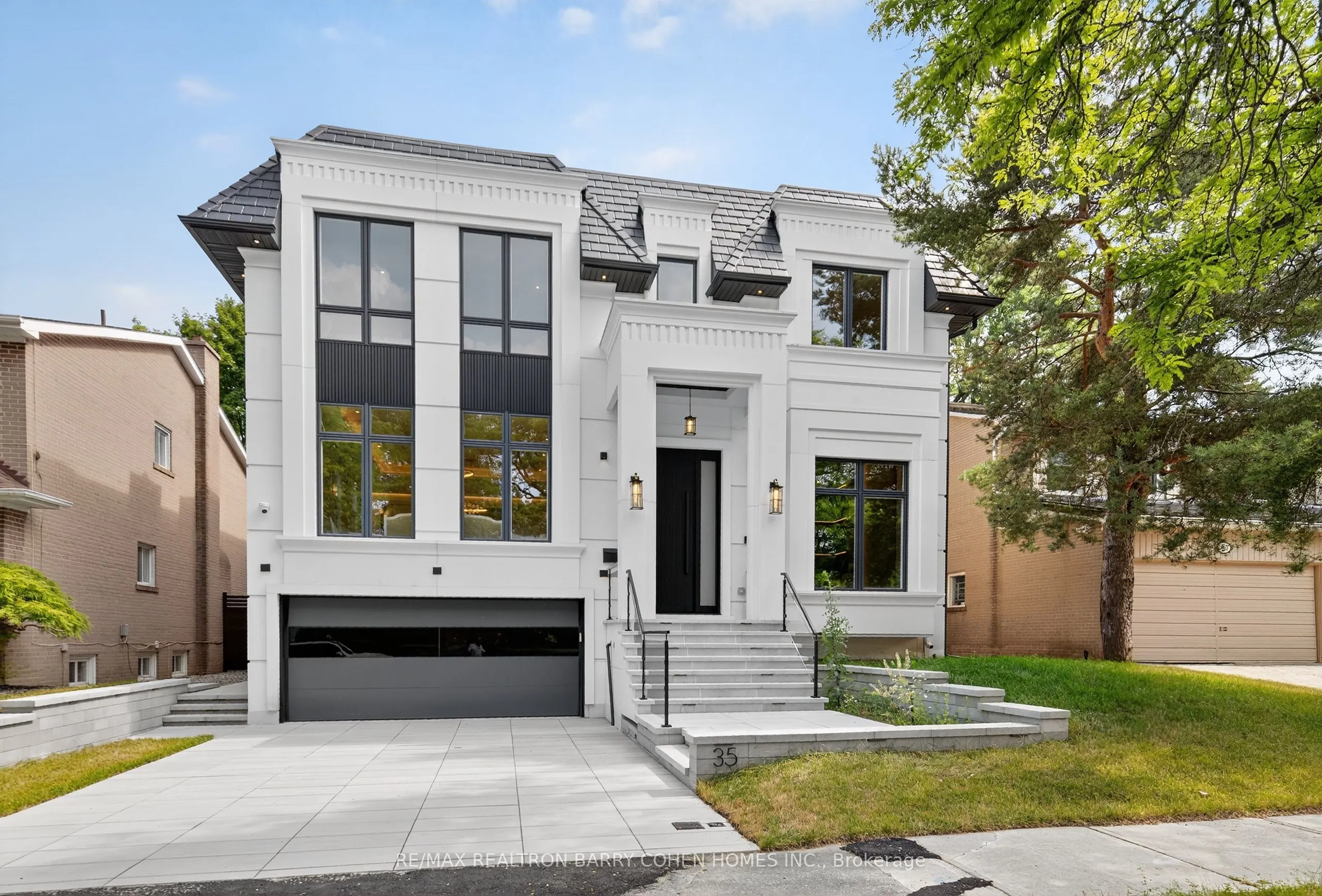35 Foursome Crescent