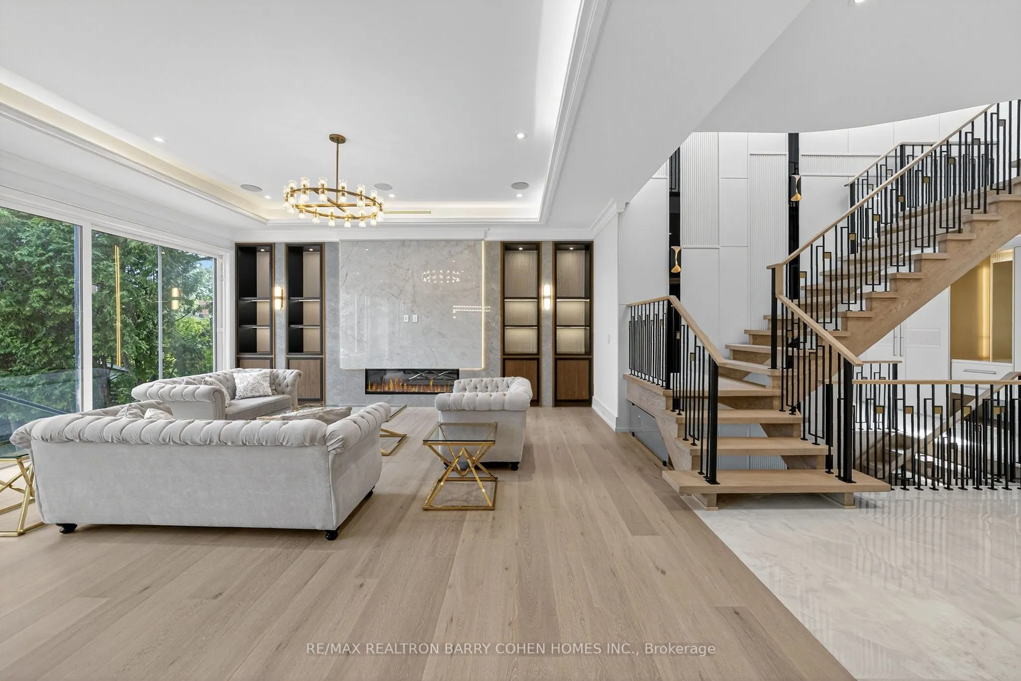 35 Foursome Crescent