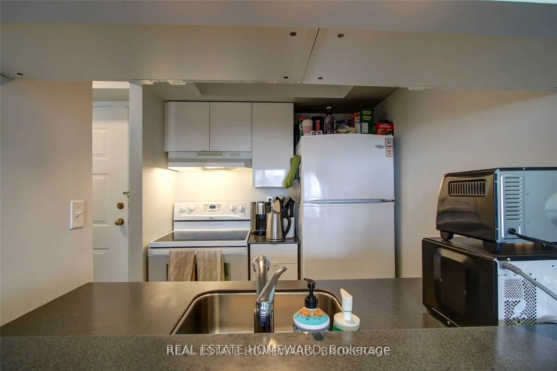 222 The Esplanade, #924