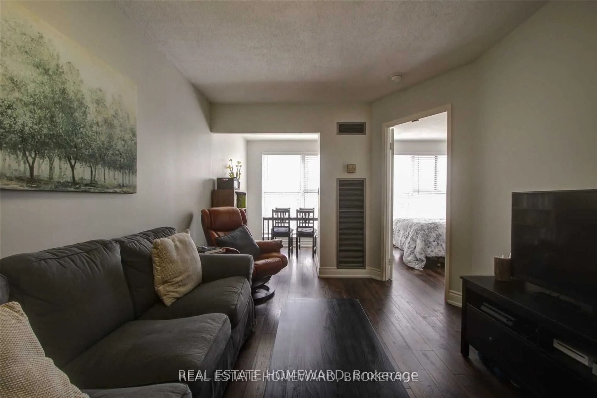 222 The Esplanade, #924